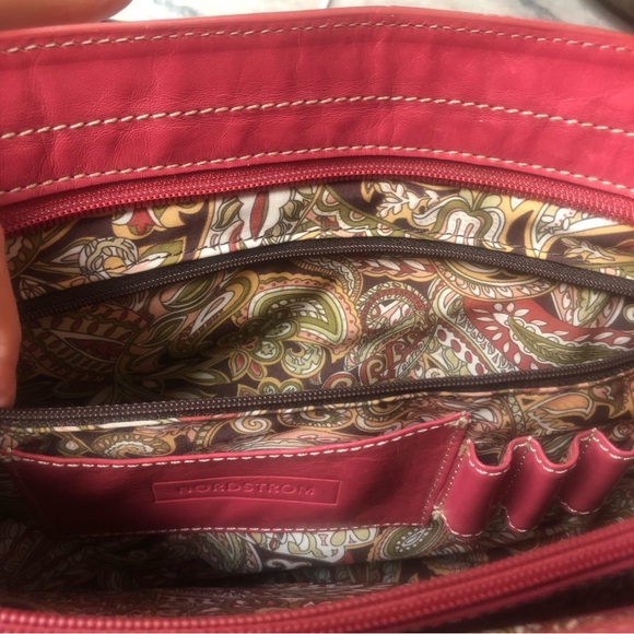 Nordstrom medium pink leather shoulder bag multi pocket paisley inside 9x14 - Picture 10 of 10